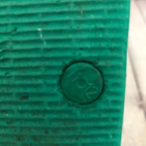 CAT & JACK Toddler Flip Flops Size 11 / 12 - Picture 3 of 4